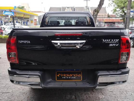 TOYOTA HILUX 2.7 SR 4X2 CD 16V FLEX 4P AUTOMÁTICO